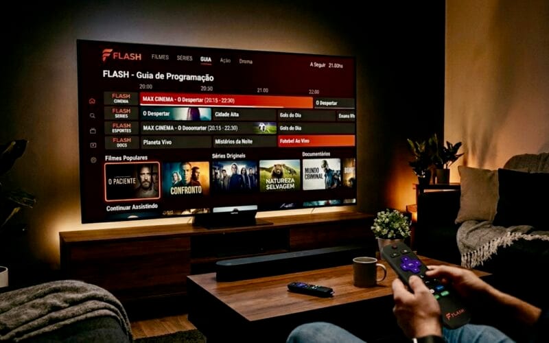 Empresa avaliando conteúdo para lançar canal FAST no streaming